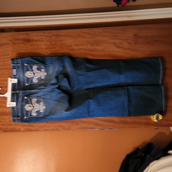 EARL JEANS - Picture 6 of 12